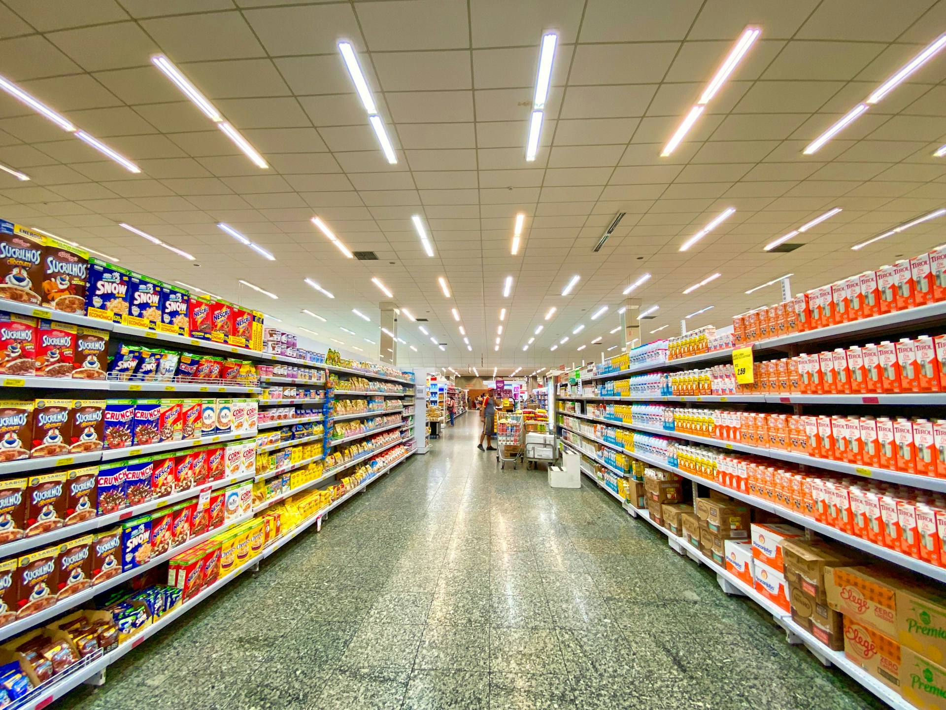 grocery shop tourism