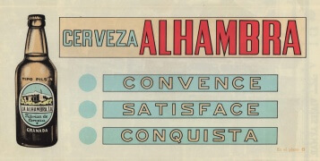 Cervezas Alhambra rinde homenaje a Granada recuperando su icónica botella de 1964