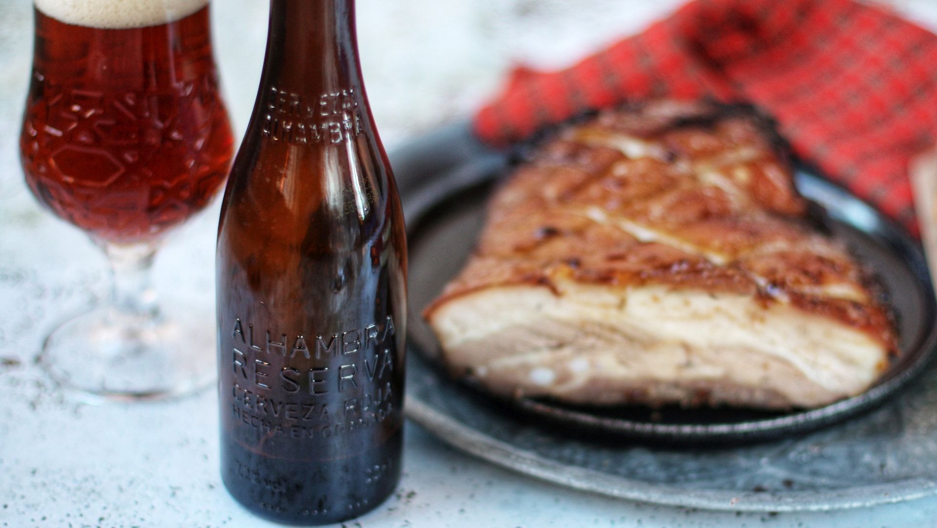 Panceta al horno especiada: cómo preparar un plato de influencia oriental