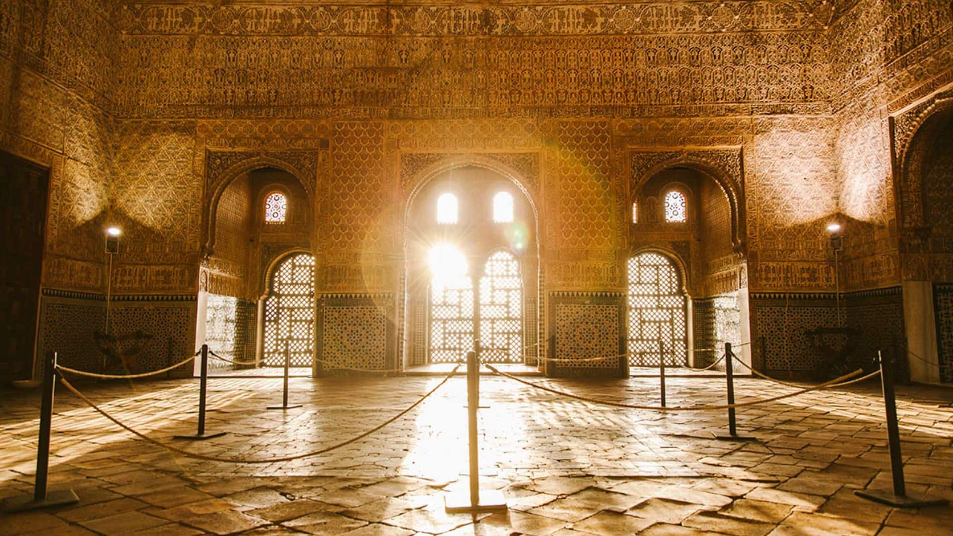 Escuchar La Alhambra: el altavoz para sentirla en todo su esplendor