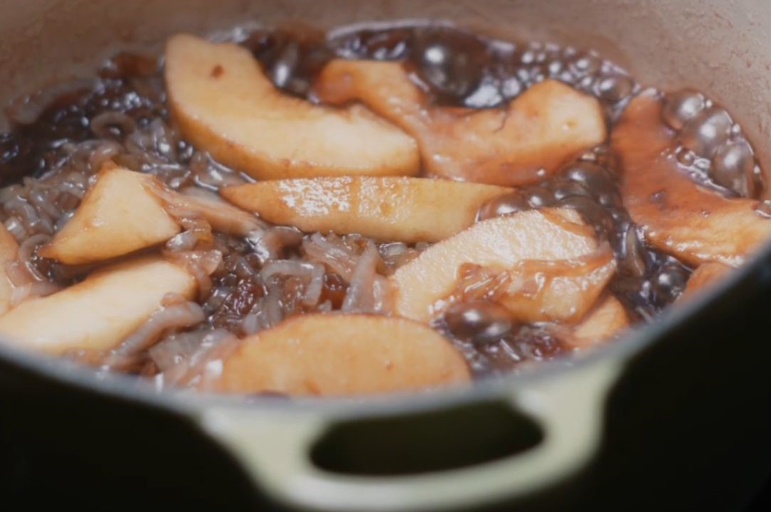 Magret de pato con chutney de manzana y pasas: un asado para los que celebran