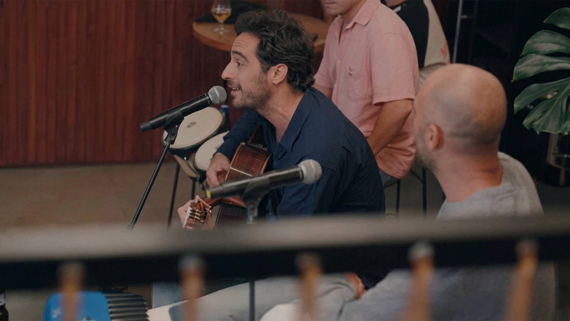Mi Hermano y Yo tocando en acústico