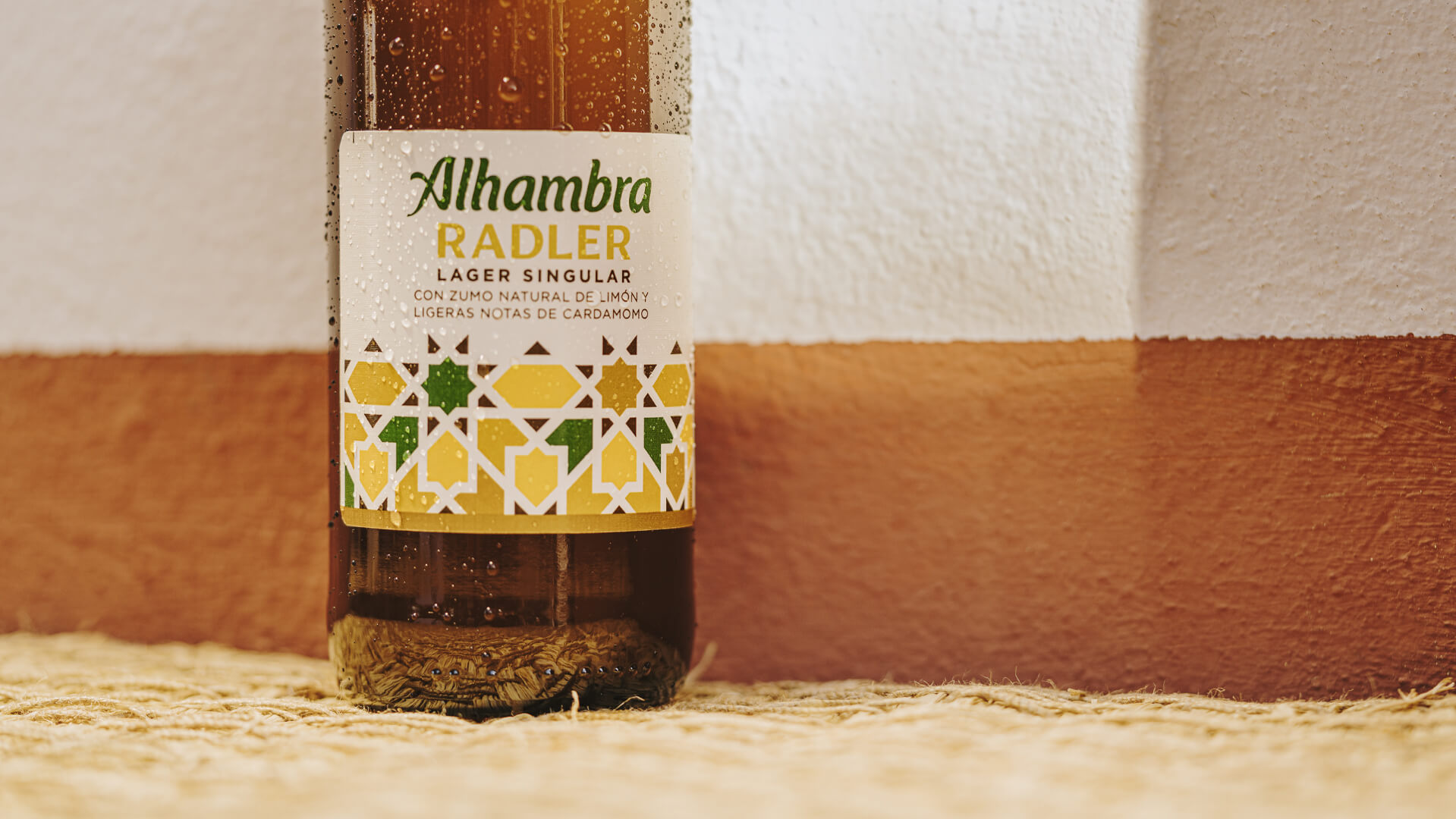 Nuestras Cervezas - Cervezas Alhambra