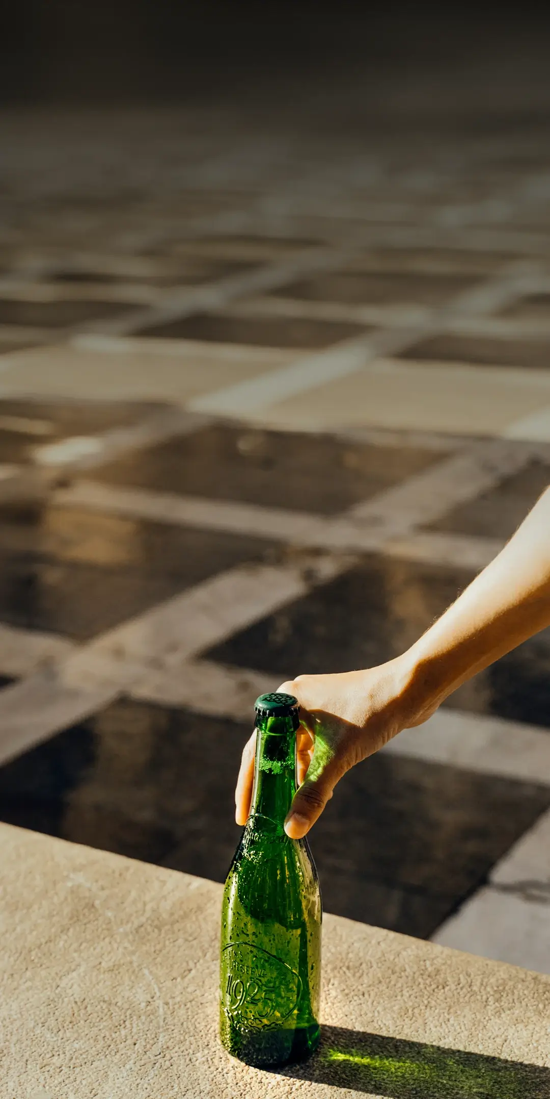 Participa en el sorteo de un viaje a Japón o Islandia con Cervezas Alhambra